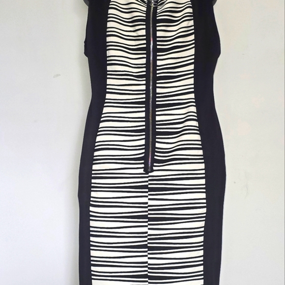 Ashley Stewart Black & White Bodycon Dress - Size 12 - Picture 5 of 5